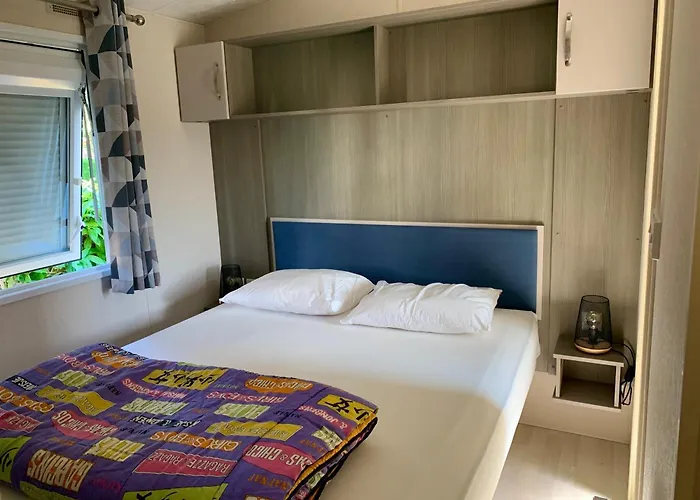 Mobile Cc780 Siblu Les Charmettes Close To The Sea Hotell Les Mathes